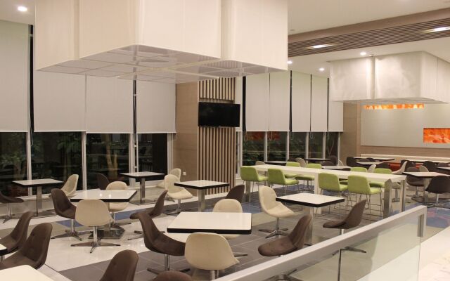 Holiday Inn Express Weihai Hi-Tech Zone by IHG