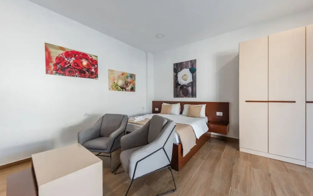 Lovely Studio With Seaview - Margarita