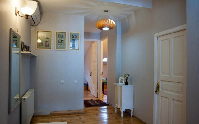 Guest House Lile