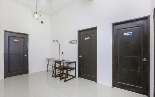OYO 90132 Come Inn Premium