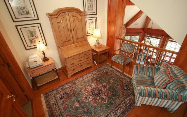 Townhome in Beaver Creek with Mountain View by RedAwning