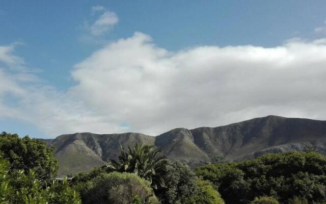 Green Street Apartment, Close to Beach