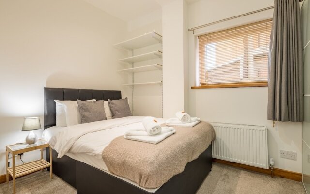 Hills Road Flat