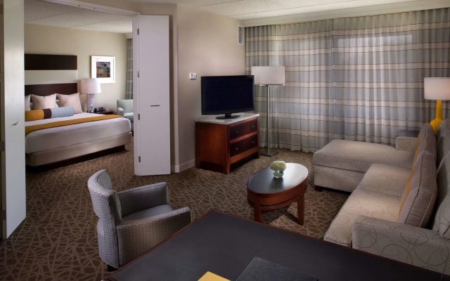 Hyatt Regency Suites Atlanta Northwest