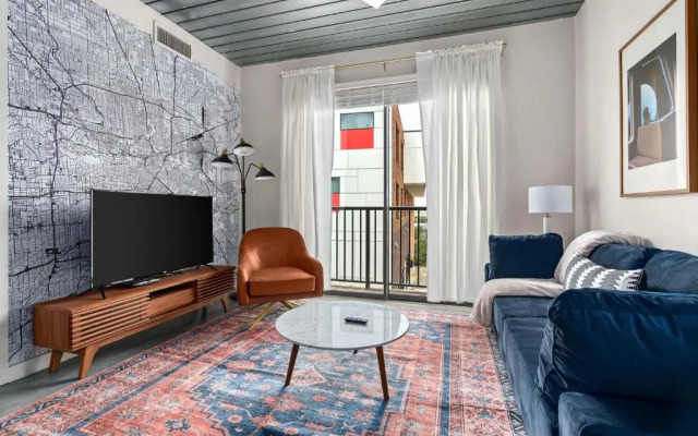 Stunning Midtown Suites by Sonder