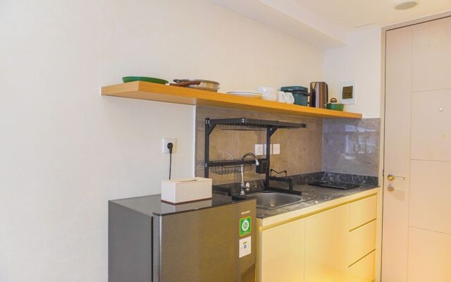 Comfortable Design Studio At Tokyo Riverside Pik 2 Apartment