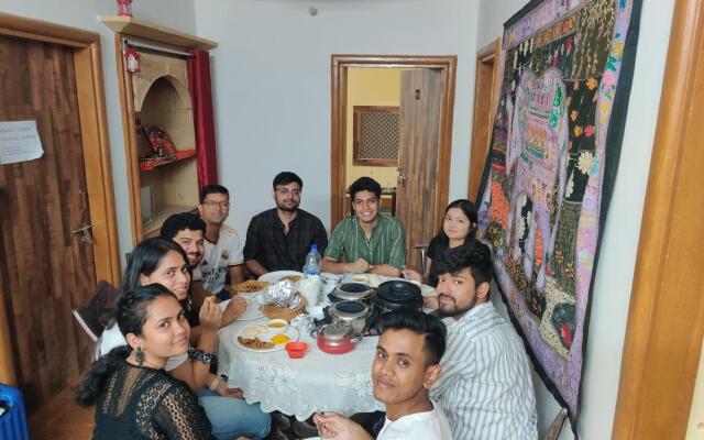 Urmila Guest House