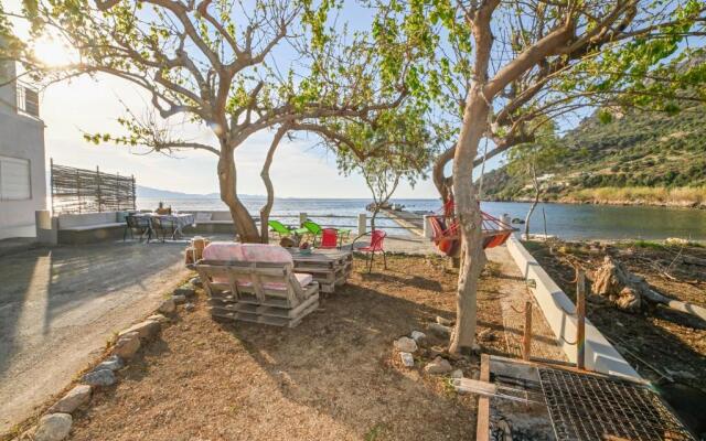Seaside House in Ravdouha