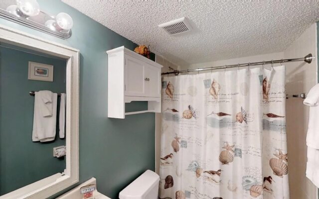 Oceans 90 - 3 Br Condo