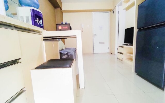 Nice And Comfort 2Br At Bassura City Apartment