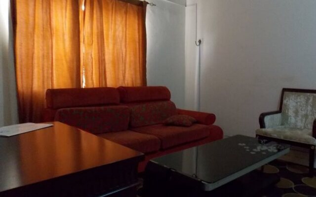 Gade Place Hotel