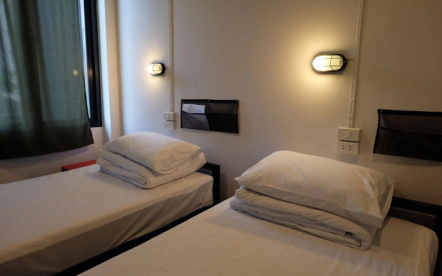 Puck Hostel : พัก โฮสเทล