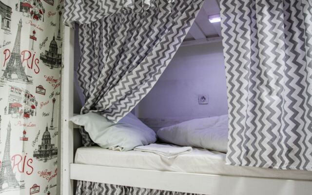LoftWorld - Hostel