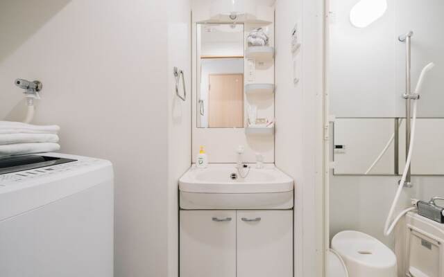 Prendre Namba AFP Apartment