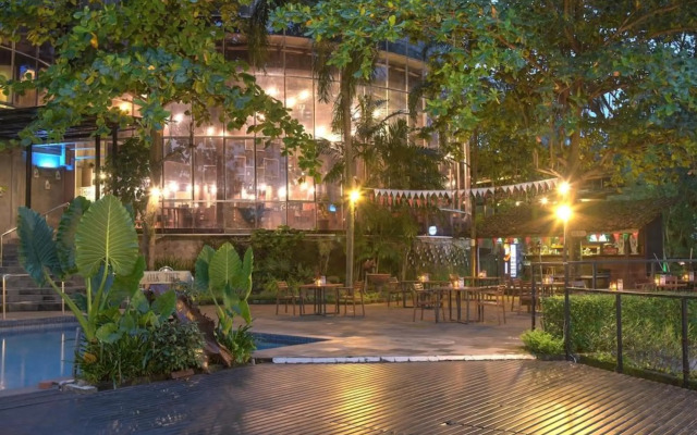 Oak Tree Emerald Hotel & Conventions Semarang