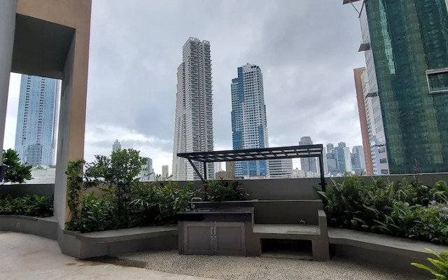 Nine Peaks Summit TriZen