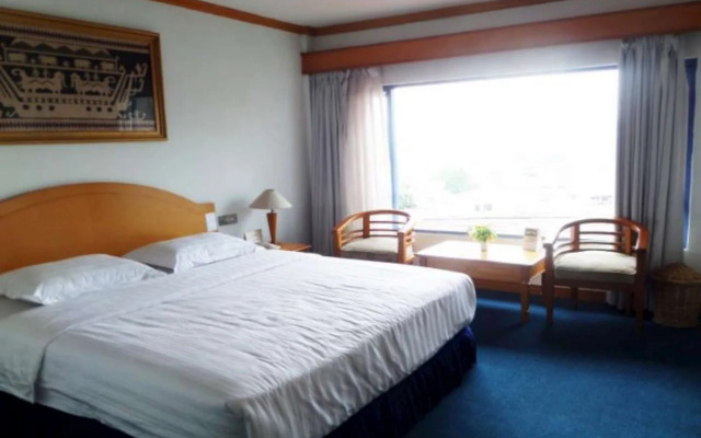 Hotel Marcopolo & Convention Hall