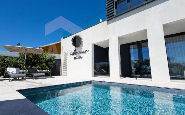 Riba mar Bluevillas 3 by Acasadascasas