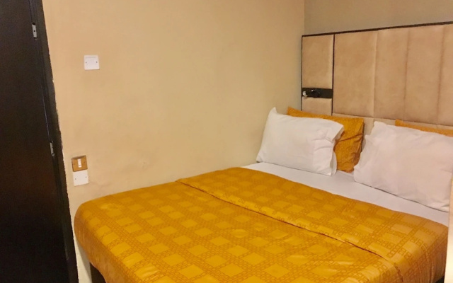 Elicris Hotel