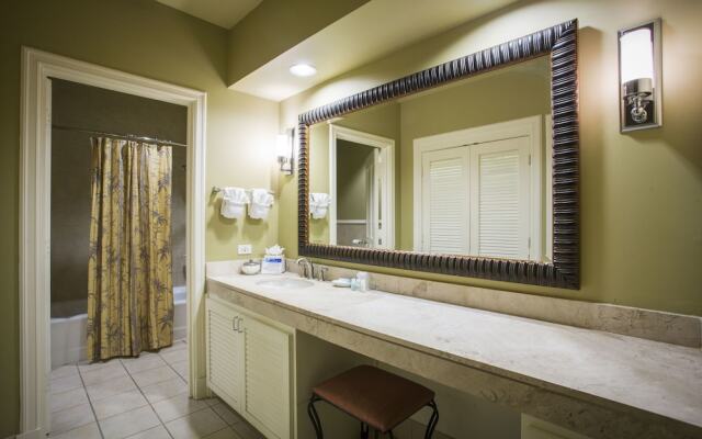 Tampa Palms Country Club