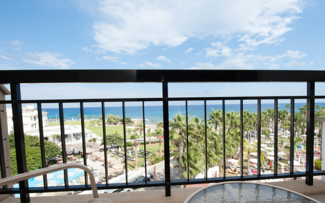 Anastasia Hotel Apartments
