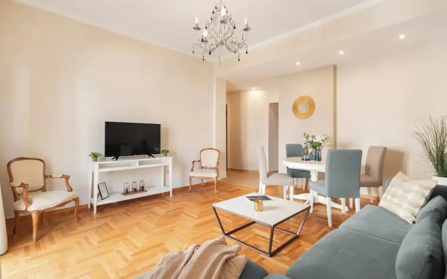 Stylish apt steps from Acropolis by GHH
