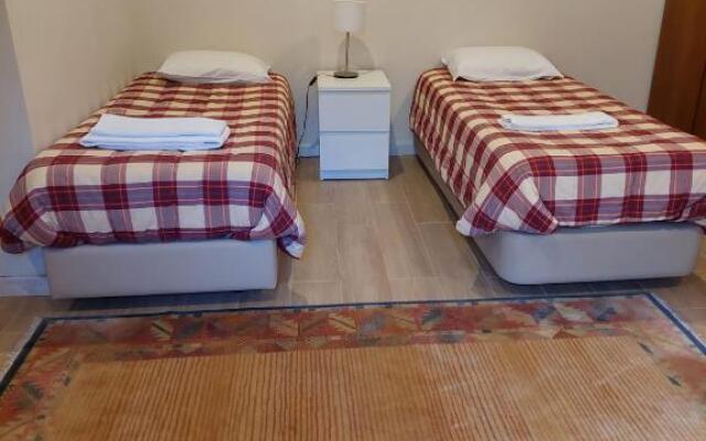 Maia (Oporto) Suites