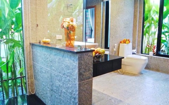 Baan Bua Nai Harn 3 bedrooms Villa