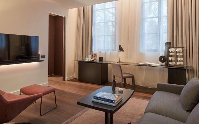 Hilton Lake Como Hotel