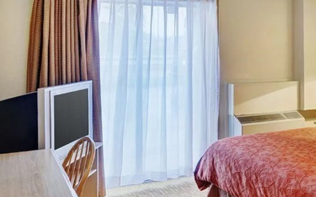 Thompson's Best Value Inn & Suites