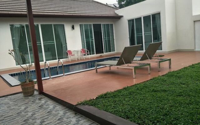 Tropical 2 Bedroom Pool Vill by PPF