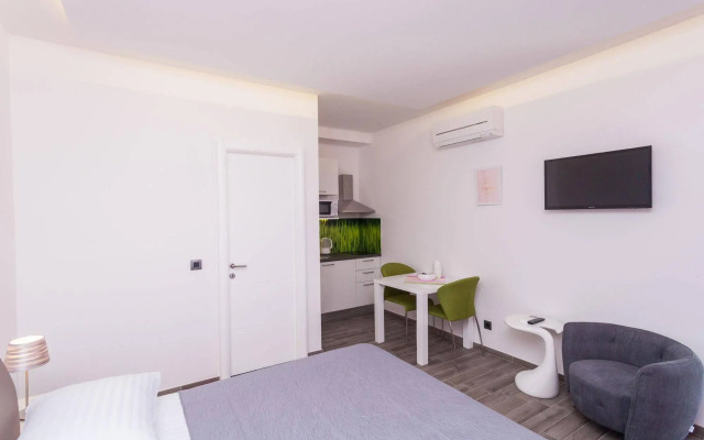 Apartments Villa Peragro