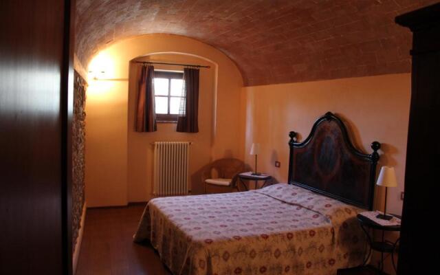 Appartamento In Palazzo Stiozzi Ridolfi