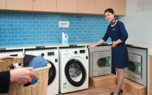 fengjun yazhi Hotel (Chongqing Nanbin Road Danzishi Old Street)