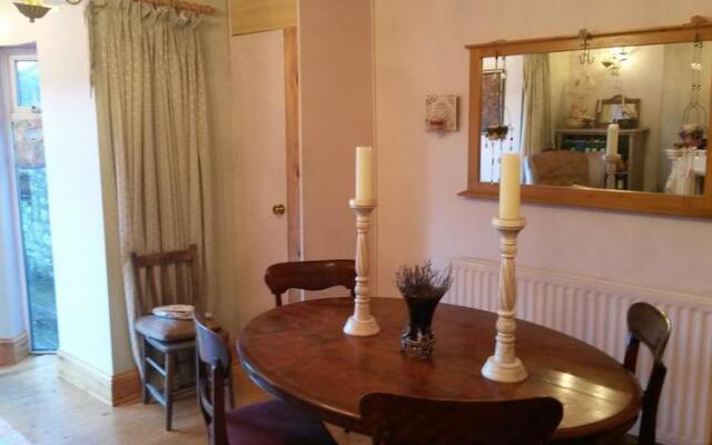 Riverview Bed And Breakfast