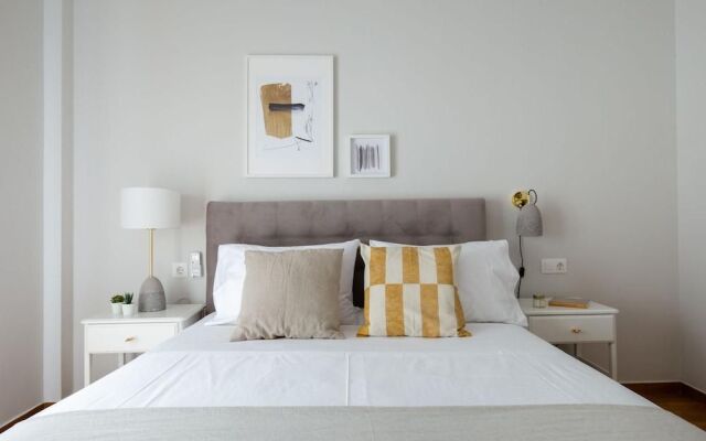 Upstreet Elegant Kolonaki 2Bd Apartment