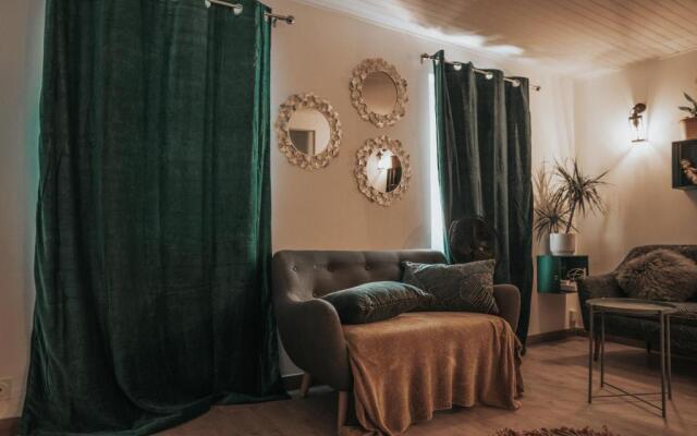 Grand studio, vue mer centre ville carte parking