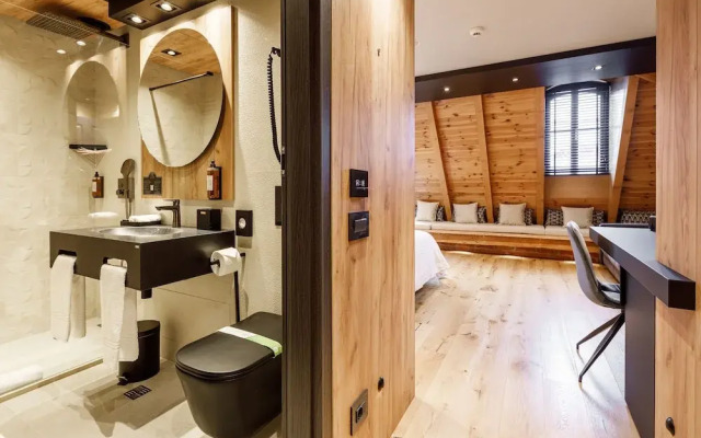 Schuster Boarding House