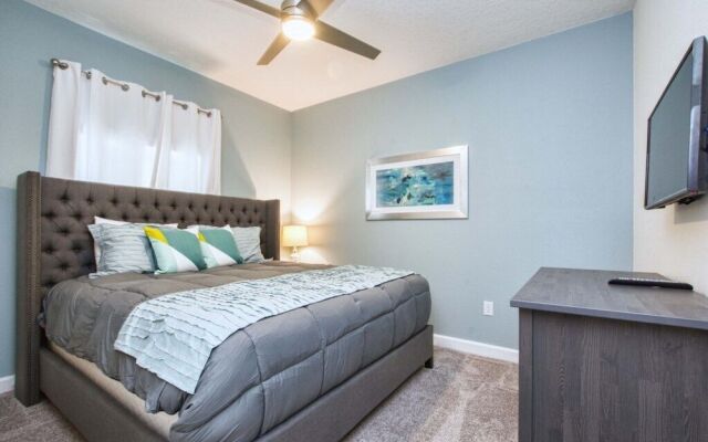 Storey Lake-5 Bedroom Townhome w/Splashpool-1630ST