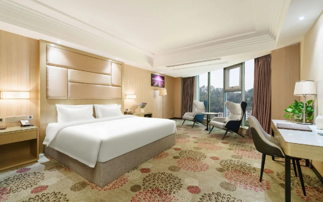 Lavande Hotel Suining West Heping Road