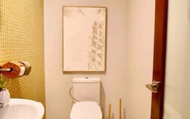 St Johns Apartment 3 Bed 2.5 Bath 2 CarPark Brisbane CBD – Bathroom – Brisbane