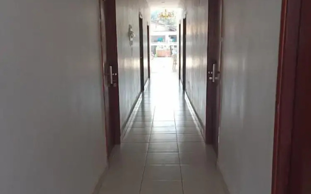 V Central Hotel