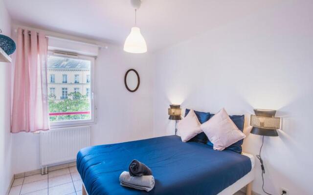 Chic appart avec parking au centre-ville