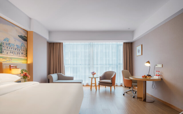 Vienna 3 Best Hotel (Huanjiang Maonan Jinjie Branch)