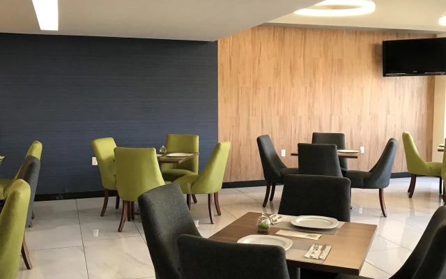 Hotel Aeropuerto