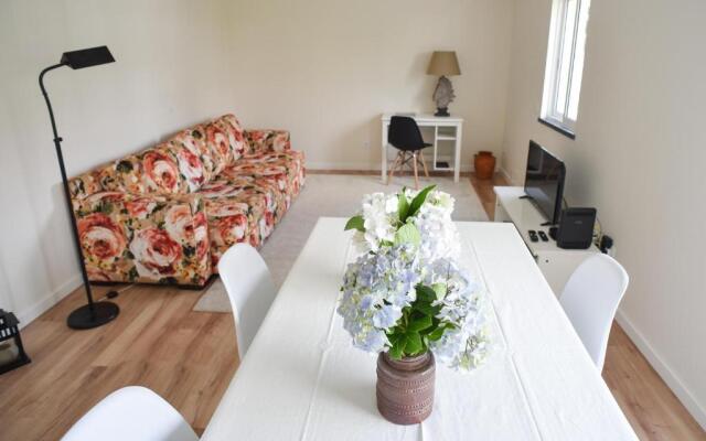 Nia Azorean Apartments