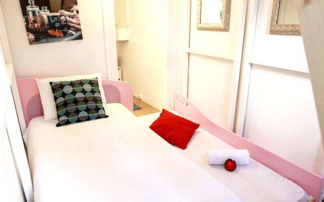 Property With 2 Bedrooms In Lisboa With Wonderful City View Balcony And Wifi