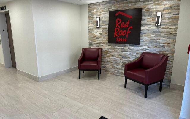 Red Roof Inn Charleston - Dunbar