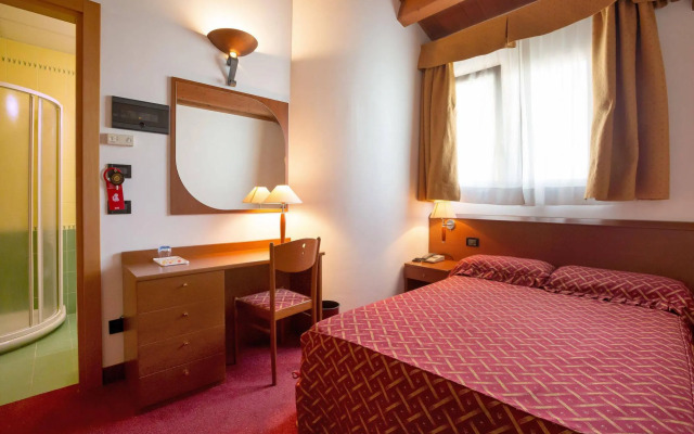 Hotel Marzia Holiday Queen