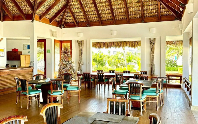 Cozy 1BDR with Pool Golf View at Cana Pearl